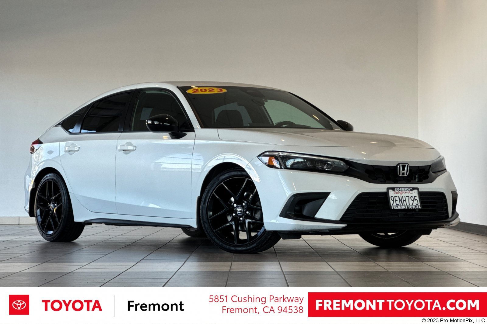 Used 2023 Honda Civic Sport image 1