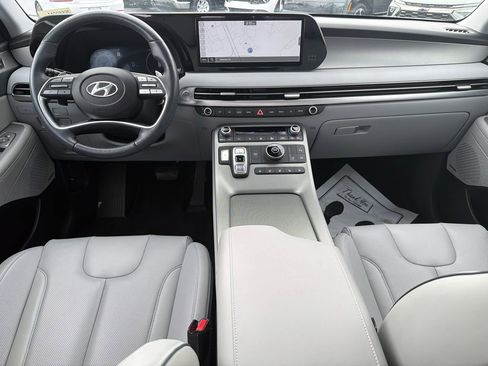 Used 2024 Hyundai Palisade SEL FWD image 23
