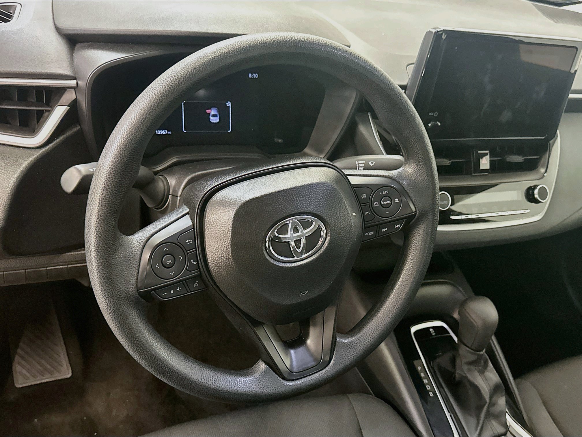 Used 2026 Toyota Corolla LE FWD image 18