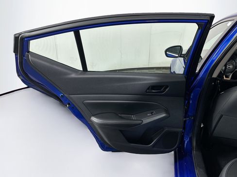 Used 2025 Nissan Altima 2.5 SV image 24