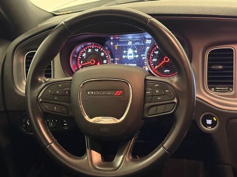 Used 2023 Dodge Charger SXT RWD image 8