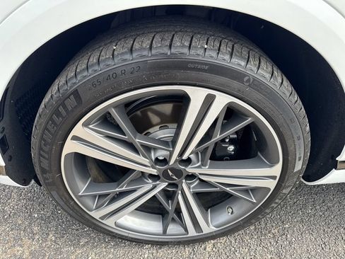 Used 2025 Genesis GV80 3.5T e-SC AWD/4WD image 47