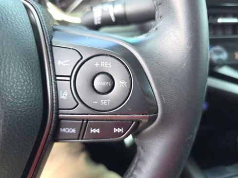 Used 2022 Toyota Camry SE FWD image 15