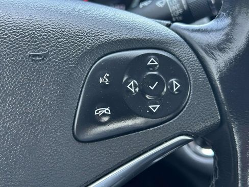 Used 2018 Chevrolet Impala Premier FWD image 24