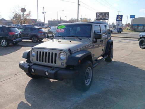 Used 2017 Jeep Wrangler Unlimited Sport w/ Quick Order Package 24S image 10