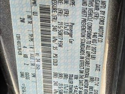 Used 2014 Ford Focus SE w/ Equipment Group 201A image 22