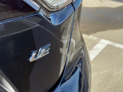 Used 2024 Toyota Corolla LE image 5