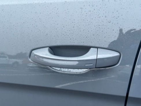 New 2026 Volkswagen Atlas SE image 13