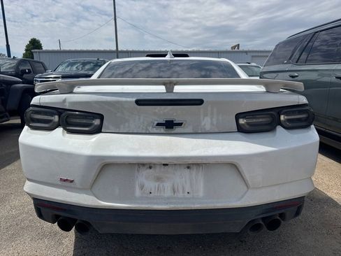 Used 2019 Chevrolet Camaro SS image 5