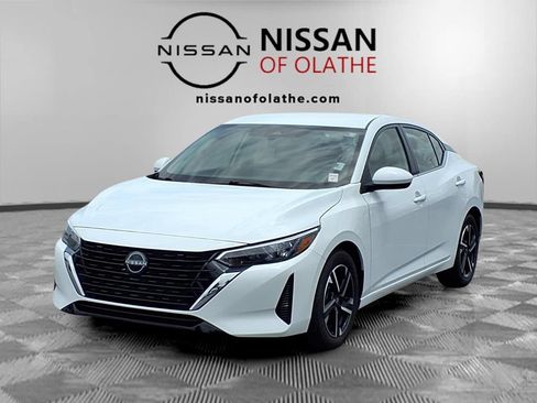 Used 2024 Nissan Sentra SV FWD image 1