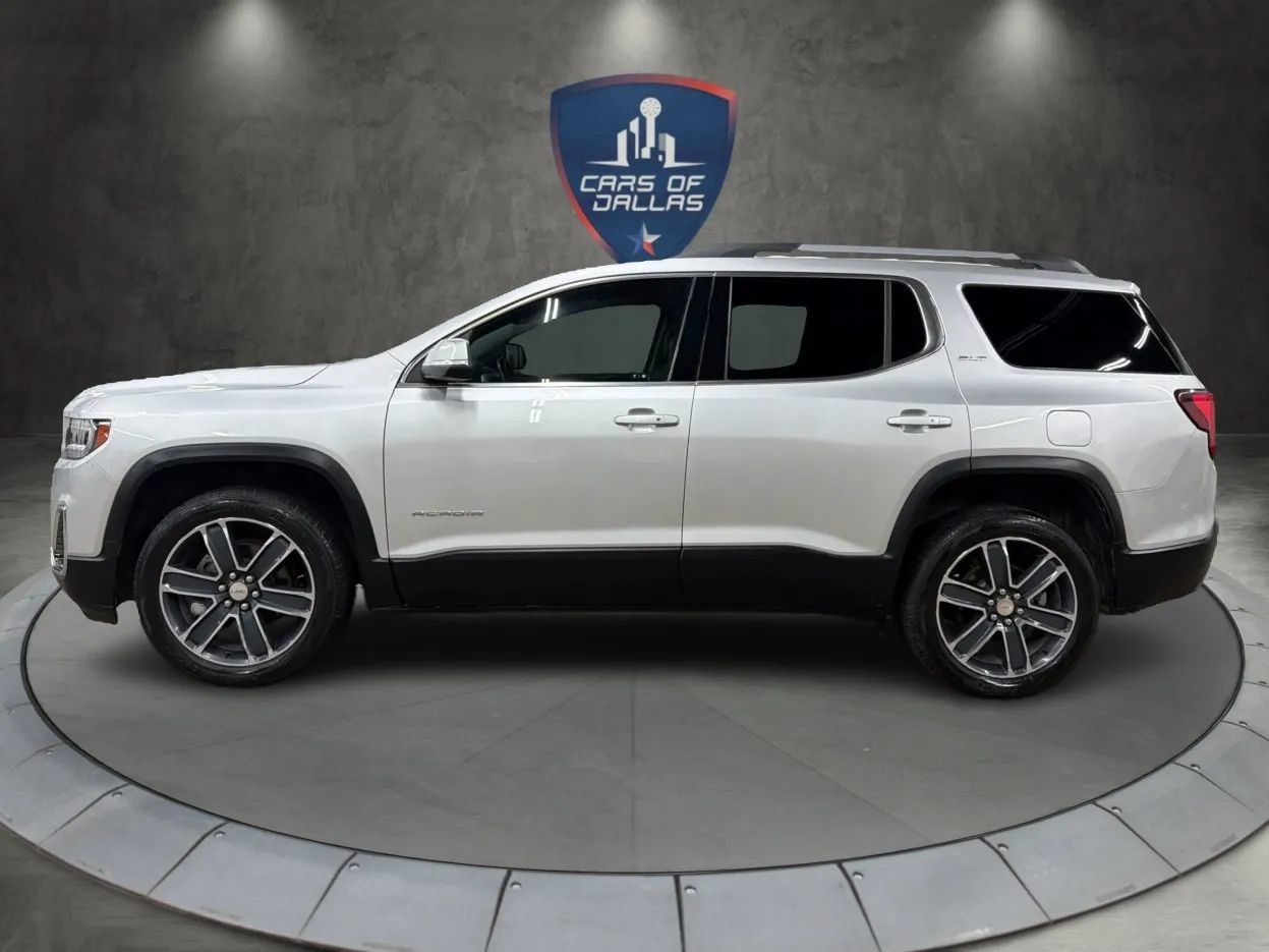 Used 2020 GMC Acadia SLT w/ LPO, Cargo Package FWD image 2