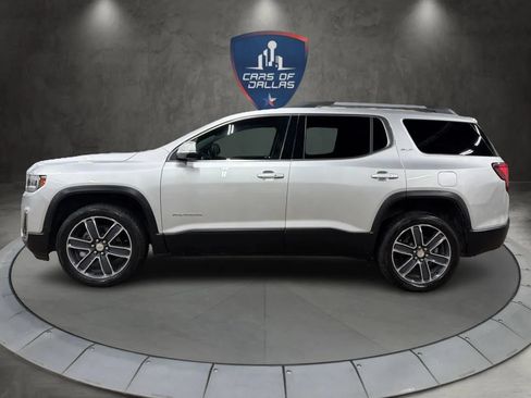 Used 2020 GMC Acadia SLT w/ LPO, Cargo Package FWD image 2