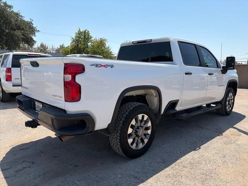 Used 2023 Chevrolet Silverado 2500 Custom w/ Custom Value Package AWD/4WD image 4