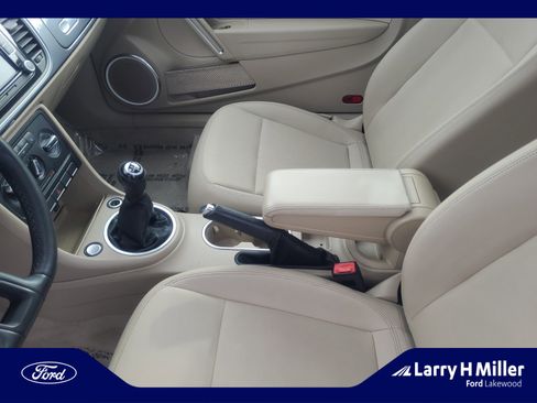 Used 2013 Volkswagen Beetle 2.5 image 15