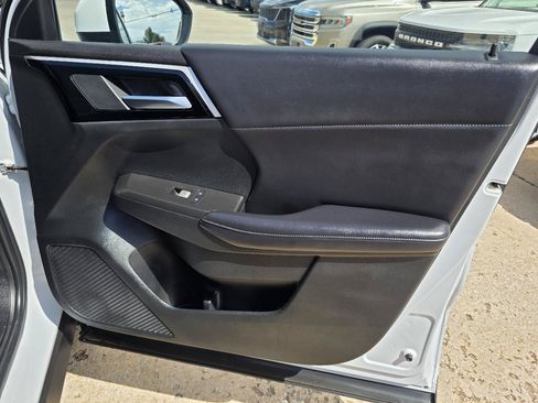 Used 2023 Mitsubishi Outlander SE FWD image 18