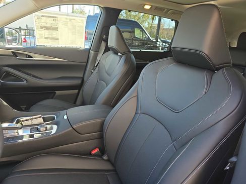 New 2026 INFINITI QX60 Luxe w/ Cargo Package image 17