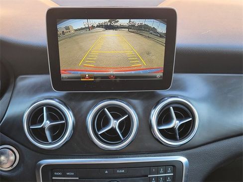 Used 2019 Mercedes-Benz GLA 250 GLA 250 image 18