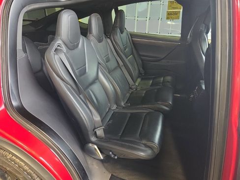 Used 2016 Tesla Model X 90D image 5