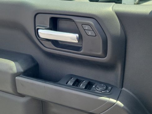 Used 2022 Chevrolet Silverado 1500 Custom RWD image 17