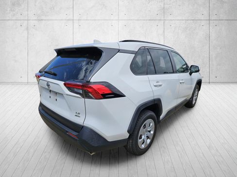 Used 2019 Toyota RAV4 LE w/ All Weather Liner Package AWD/4WD image 11