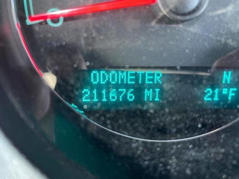 Used 2011 Chevrolet Silverado 1500 LTZ w/ LTZ White Diamond Edition image 40