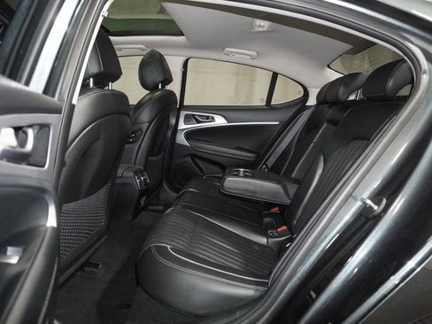 Used 2023 Toyota RAV4 XLE w/ Convenience Package AWD/4WD image 13