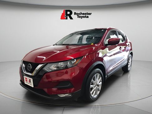 Used 2022 Nissan Rogue Sport SV AWD/4WD image 3