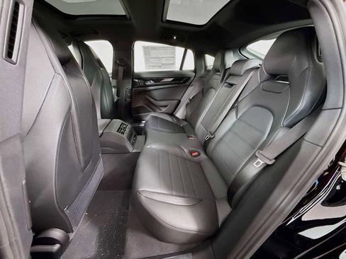 New 2025 Porsche Panamera image 17