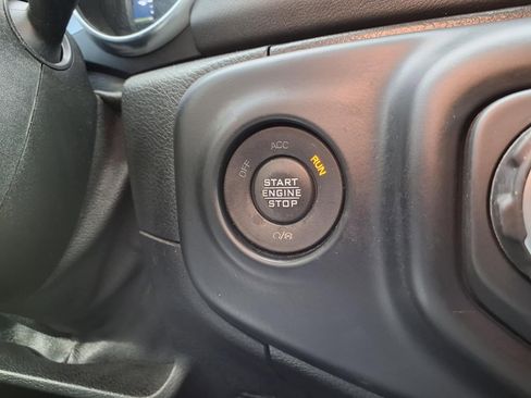 Used 2021 Jeep Wrangler High Altitude image 17