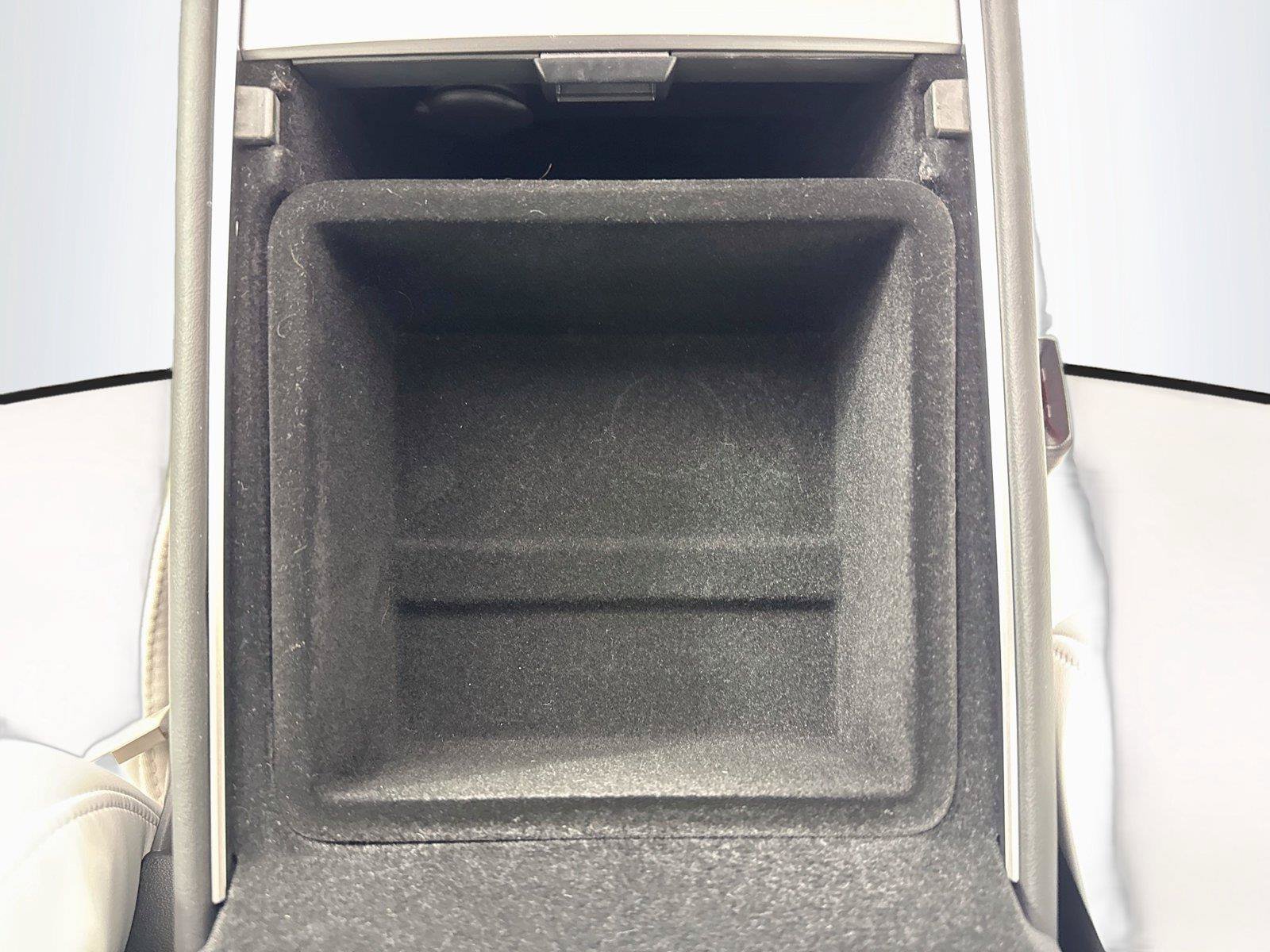 Used 2025 Tesla Model Y Long Range AWD/4WD image 31