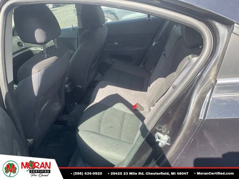 Used 2016 Chevrolet Cruze LT FWD image 7