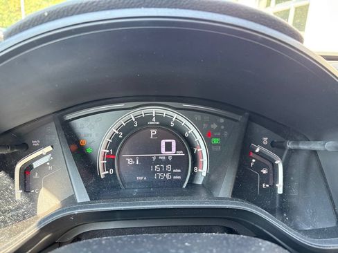 Used 2018 Honda CR-V LX image 5