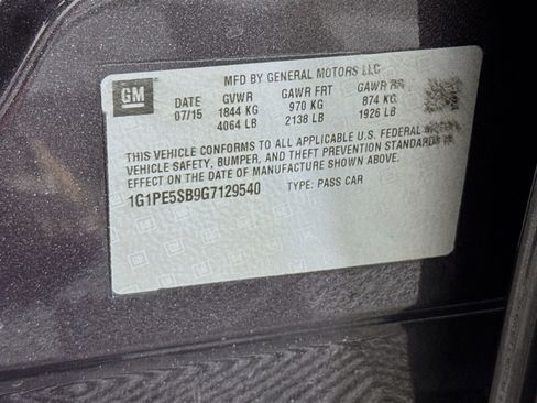 Used 2016 Chevrolet Cruze LT w/ Technology Package image 38