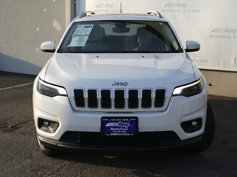 Used 2019 Jeep Cherokee Limited AWD/4WD image 5