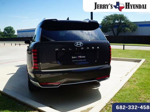 Certified 2026 Hyundai Palisade Calligraphy AWD/4WD image 6
