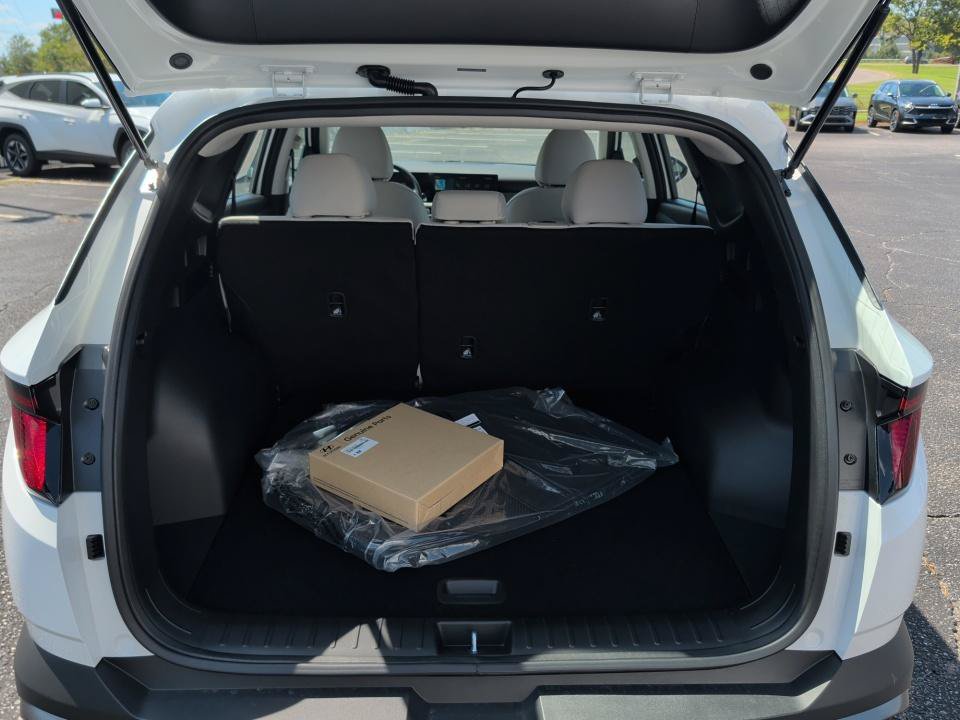 New 2026 Hyundai Tucson SE AWD/4WD image 15