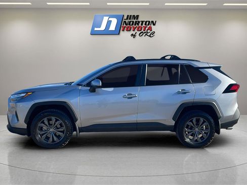 Used 2023 Toyota RAV4 Limited image 7
