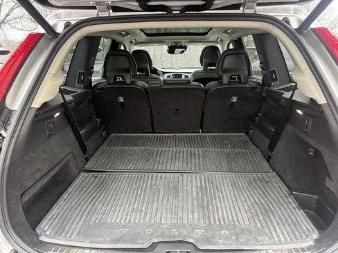 Used 2017 Volvo XC90 T6 Inscription w/ Vision Package image 9