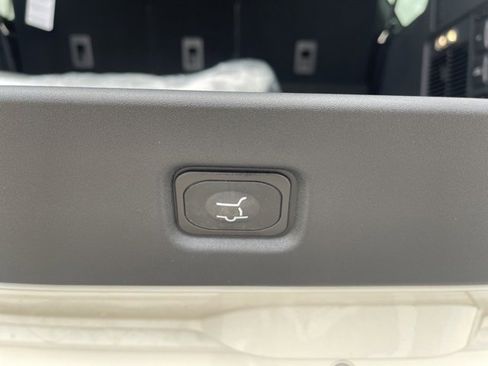 New 2025 Ford Expedition Max Platinum w/ Stealth Performance Package image 23