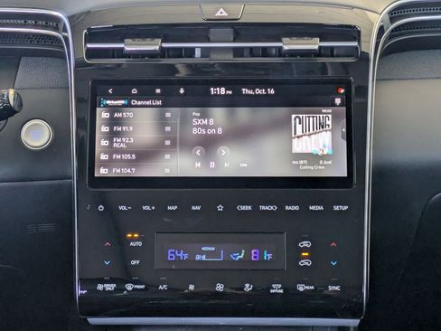 Certified 2024 Hyundai Tucson Limited image 27