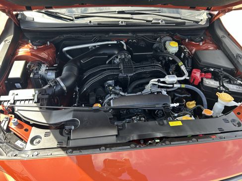 Certified 2025 Subaru Crosstrek 2.5i Limited image 27