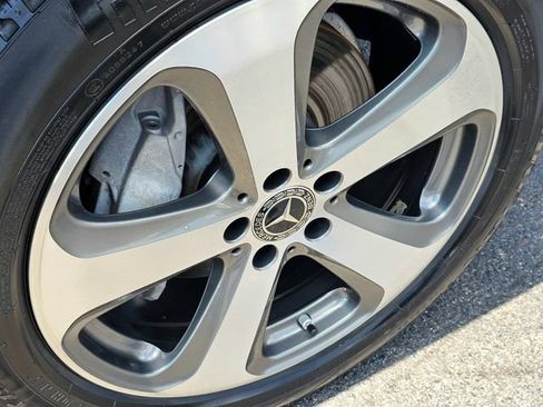 Used 2018 Mercedes-Benz GLC 300 4MATIC Coupe image 7