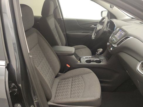 Used 2023 Chevrolet Equinox LT w/ LPO, Floor Liner Package FWD image 21