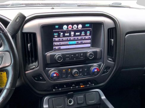 Used 2017 GMC Sierra 1500 SLT AWD/4WD image 7