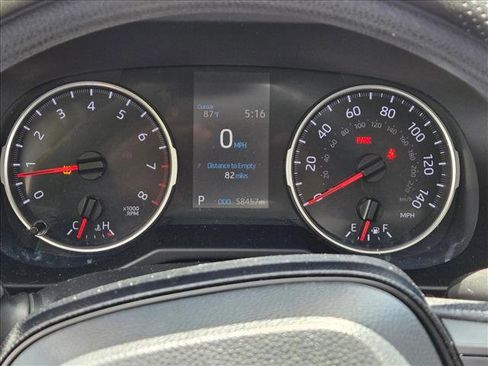Used 2021 Toyota RAV4 LE FWD image 9