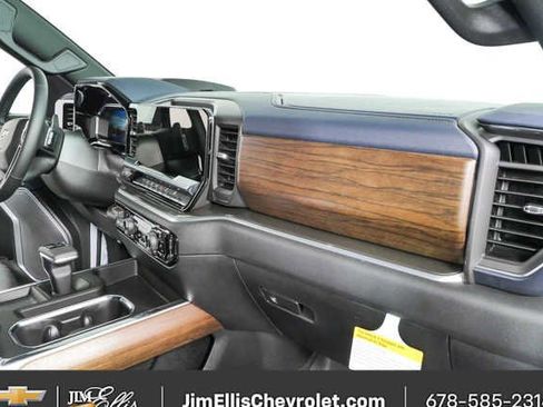 New 2026 Chevrolet Silverado 1500 High Country AWD/4WD image 24