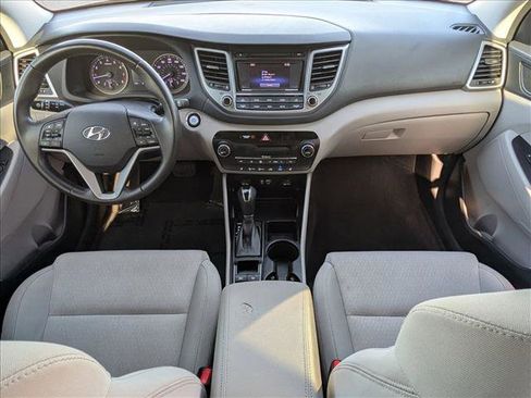Used 2017 Hyundai Tucson Value w/ Cargo Package image 17