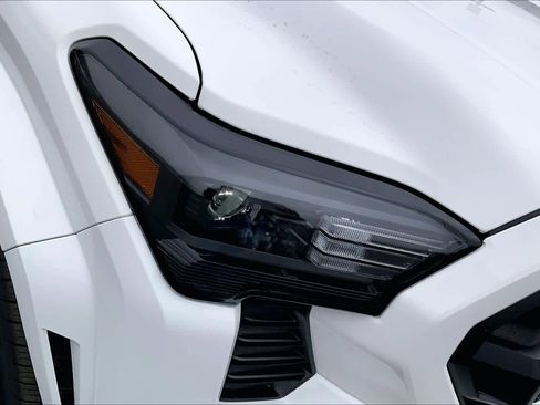 New 2026 Toyota Tacoma SR5 AWD/4WD image 13