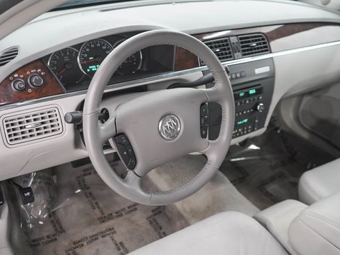 Used 2009 Buick LaCrosse CXL w/ Driver Confidence Package FWD image 19