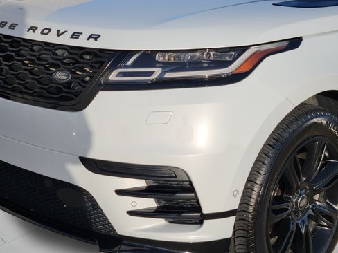 Used 2020 Land Rover Range Rover Velar R-Dynamic S AWD/4WD image 31